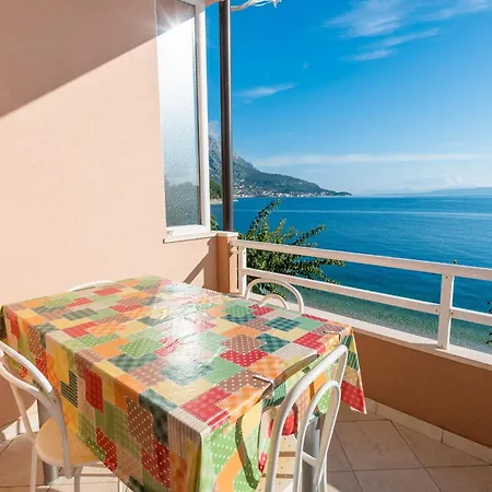 Apartament 4